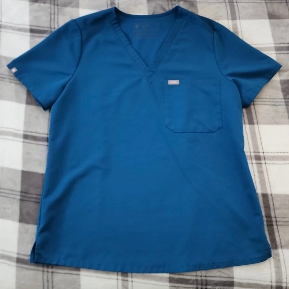 Figs alps blue one pocket caterina top